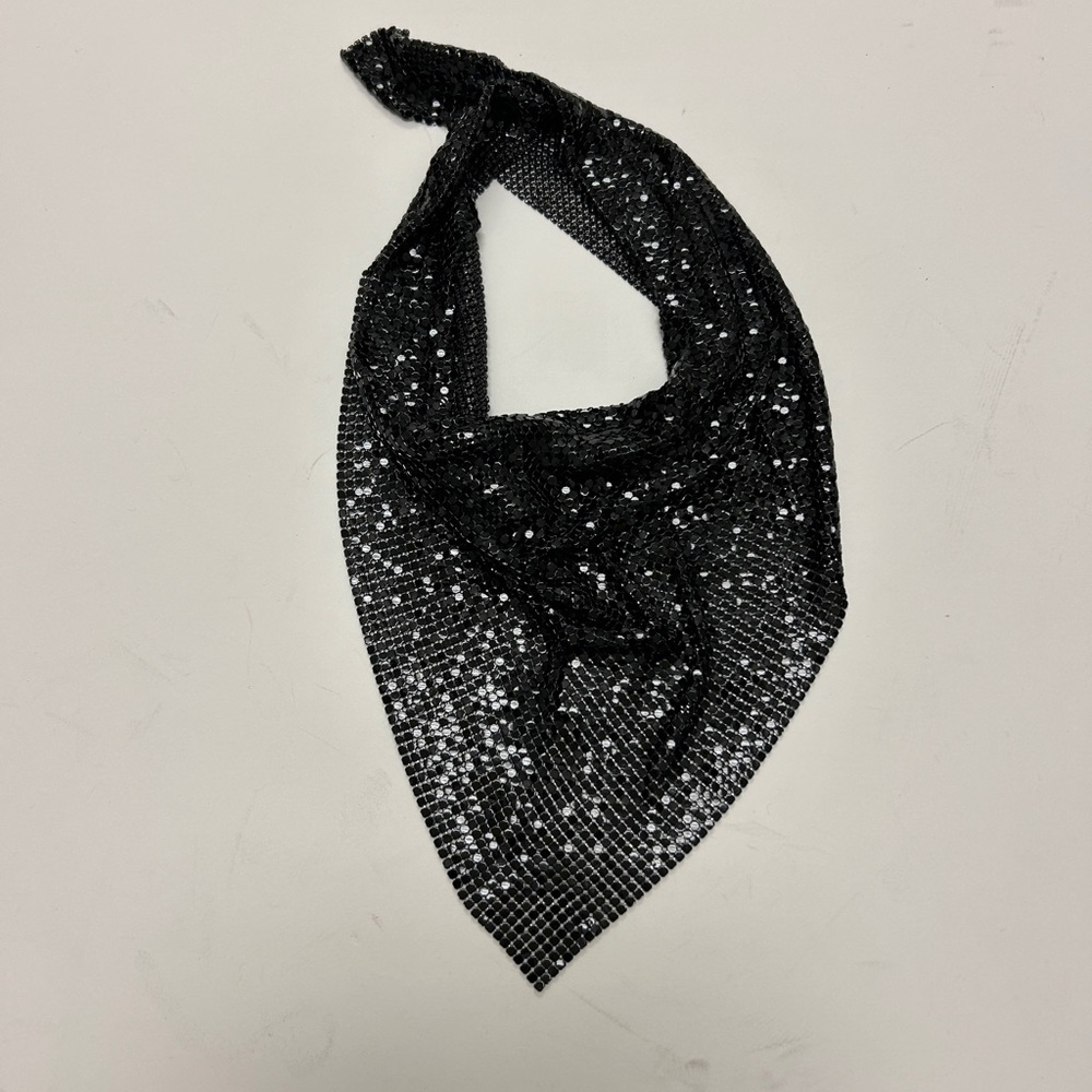 Paco Rabanne Chain-Link Triangle Scarf - Picture 4 of 5